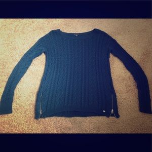 American Eagle Outfitters Sweater